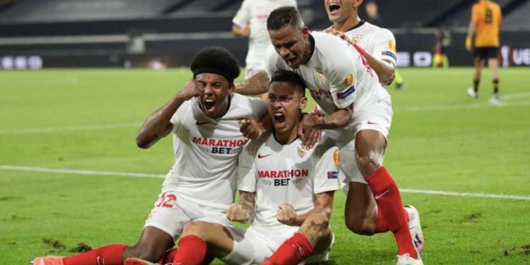 Raúl Jiménez y los Wolves quedan fuera de la Europa League