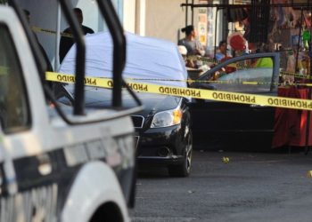 Estados Unidos pide a sus ciudadanos no viajar a México por inseguridad y COVID-19