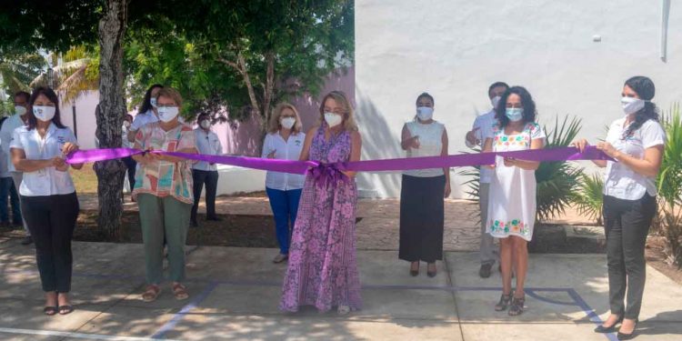 Activan en Solidaridad la primera “Puerta Violeta” en el estado