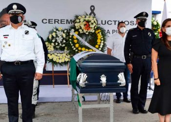 Despiden al policía Carmen Guerra Pinto, ejecutado hace unos días en Cancún