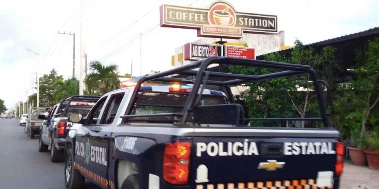 Sujetos armados llegan a restaurante en Chetumal y roban parejo, ni los comensales se salvan