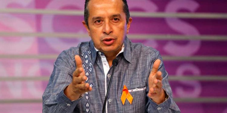 Aplaude Gobernador de Quintana Roo la responsabilidad de la gente para reducir contagios