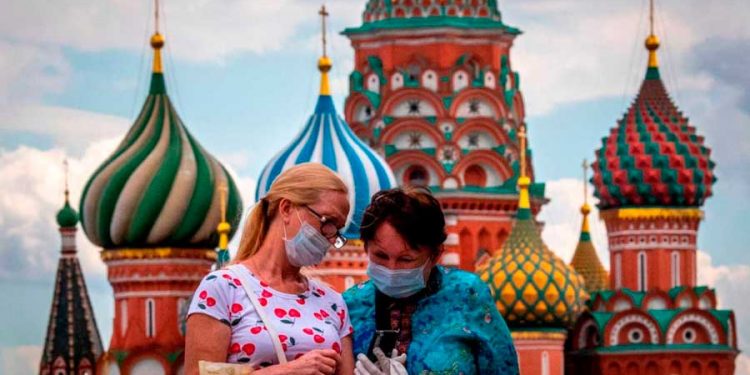 En septiembre, Rusia lanzará nueva vacuna contra coronavirus