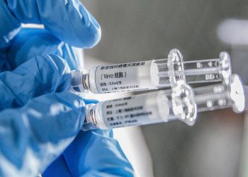 Voluntarios de vacuna rusa contra COVID-19 desarrollan inmunidad contra el virus