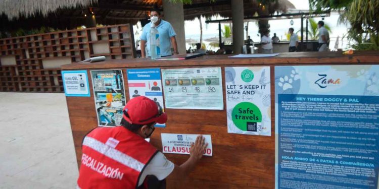 Clausuran el club de playa Zama en Isla Mujeres por no respetar disposiciones sanitarias