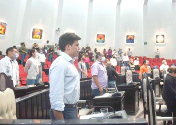 Congreso de Quintana Roo aprueba tipificar como delito la violencia digital.