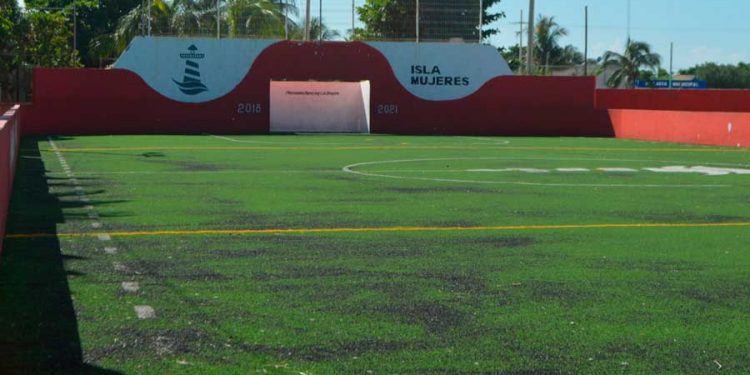 Ayuntamiento de Isla Mujeres trabaja en la certificación de instalaciones deportivas
