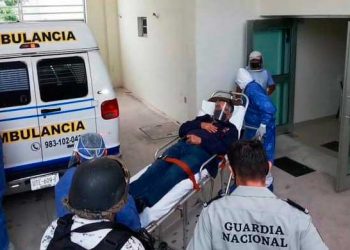 Finalmente logran hospitalizar al ex gobernador Mario Villanueva Madrid, por Covid-19