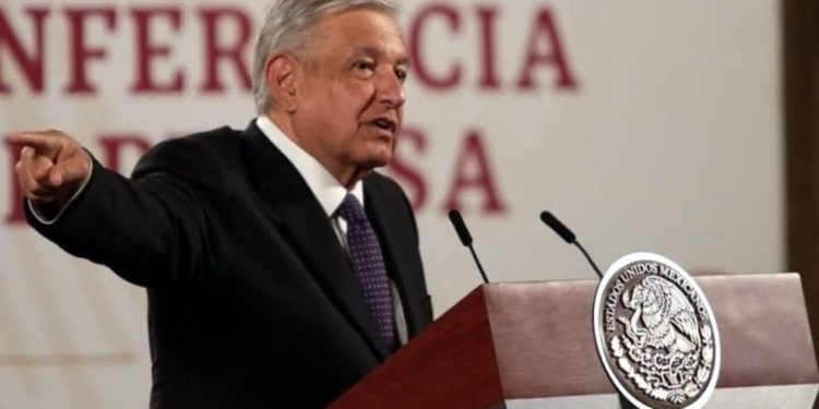 ‘Si 100 mil mexicanos protestan, me voy a Palenque antes de consulta’: AMLO