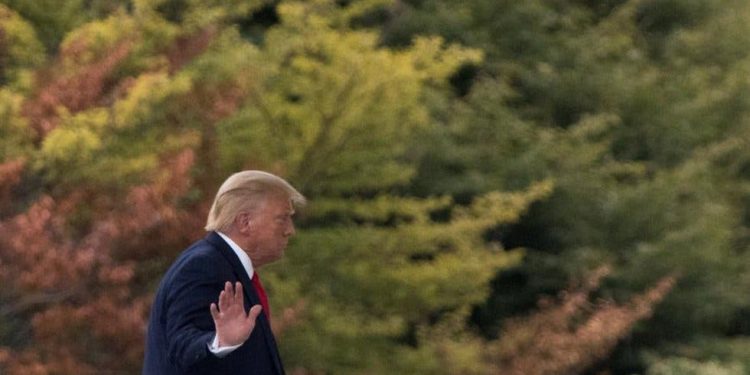 Estados Unidos queda fuera de la iniciativa global promovida por la OMS de la vacuna contra COVID-19