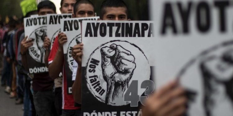 La verdad histórica de la PGR se hace pedazos; caso Ayotzinapa
