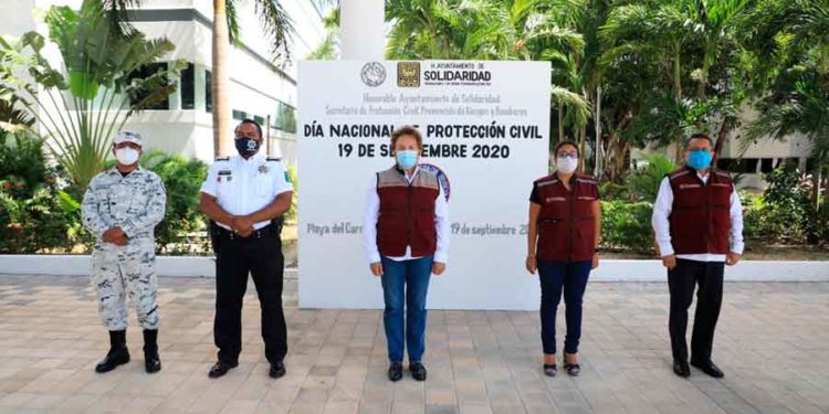 En el Día Nacional de Protección Civil, Solidaridad hace honor a su nombre