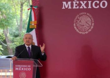 AMLO anuncia otra rifa para 2021, con yates, aviones…