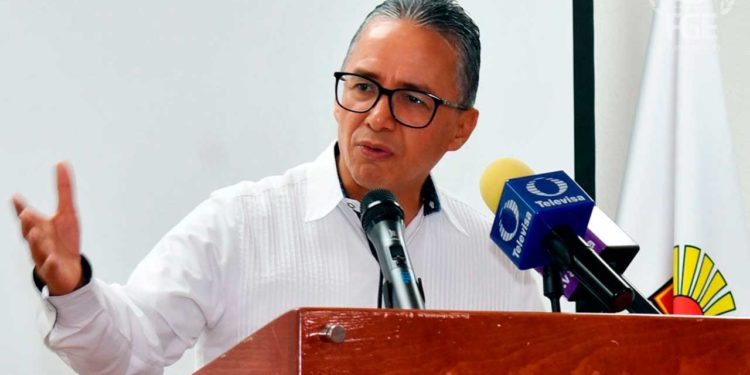 Denuncian al Fiscal General, Óscar Montes de Oca