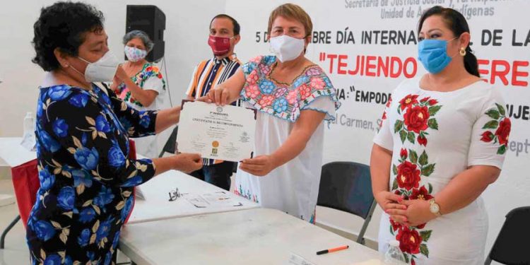 Solidaridad impulsa políticas públicas a favor de la mujer indígena