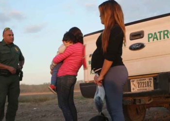 México pide explicaciones a EU por abusos contra mujeres migrantes