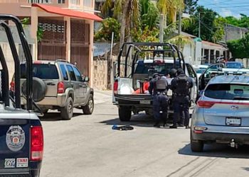 Le meten dos plomazos a su vehículo, pero el dueño se niega a denunciar