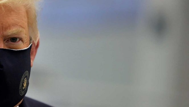 Aplican a Trump ‘coctel experimental’ contra covid, informa médico