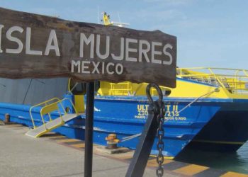 Suspendidos los cruces hacia Isla Mujeres