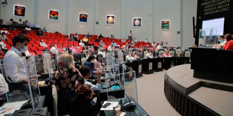 Le ponen fecha a las comparecencias de funcionarios ante Diputados