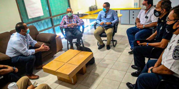 Acorralan al inmoveqroo…desde ahora no podrán circular viejos camiones en costa mujeres