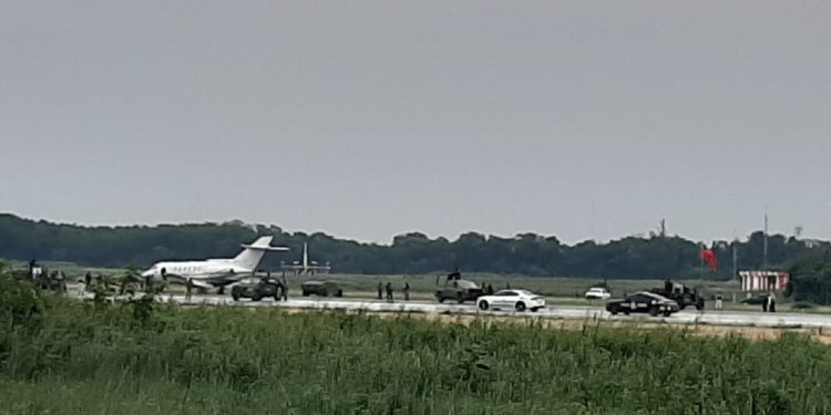 Aterriza de emergencia un jet en Chetumal durante la madrugada