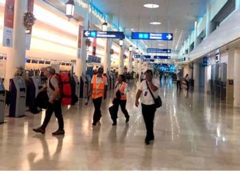 Opera con normalidad el Aeropuerto Internacional de Cancún
