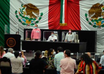 Diputados del PT insisten en la controversia constitucional por haber desaparecido la Oficialía Mayor