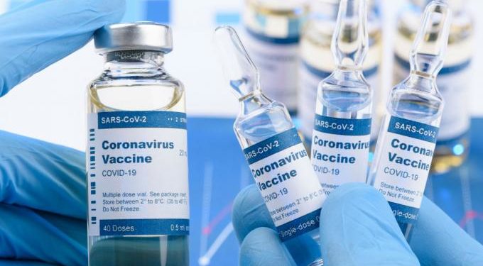 Vladímir Putin afirma que las vacunas rusas contra la COVID-19 son seguras