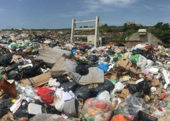 Urgen evacuar 3 mil toneladas de basura en Isla Mujeres