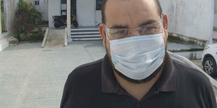 Denuncian ante Fiscalía al líder de taxistas de Isla Mujeres por falsificación de documentos