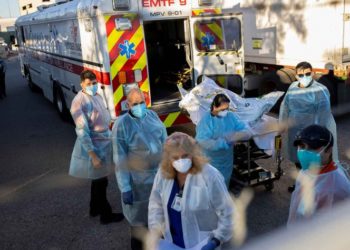 EU supera las 250 mil muertes de coronavirus; casos en aumento