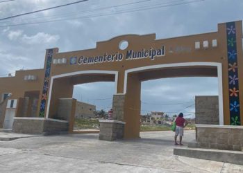 Cementerios en Isla Mujeres permanecerán cerrados hasta mañana