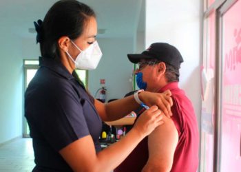 Ayuntamiento de Isla Mujeres también promueve la vacuna contra la Influenza