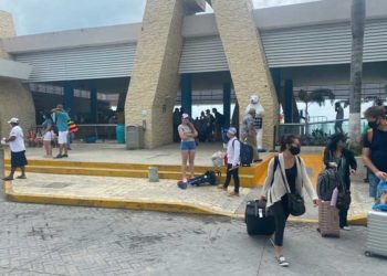 Sigue aumentando el tráfico de pasajeros en terminal marítima de Isla Mujeres