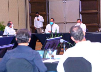 Participa Juan Carrillo en la firma del Pacto de Reactivación Económica Responsable