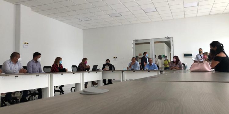 Reafirma Ayuntamiento de Isla Mujeres compromiso con familiares de desaparecidos en Isla Blanca