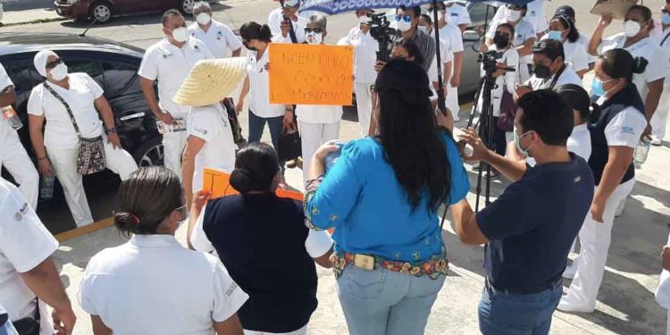 Trabajadores de la salud rechazan ofrecimiento para terminar con el paro