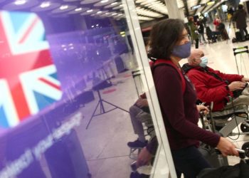 España y Portugal bloquean vuelos del Reino Unido