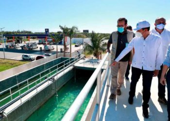 Inaugura Carlos Joaquín moderna planta de tratamiento de aguas residuales en Akumal