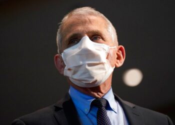 En abril, vacunas para todos en EU: asesor científico de Biden