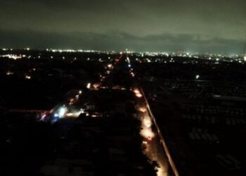 Varias regiones de Cancún siguen sin energía eléctrica