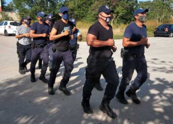 Policías de Isla Mujeres reciben ‘adiestramiento para personal activo’