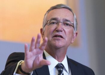 ‘No voy a pagar porque no debo’… Salinas Pliego insiste en que no debe dinero al SAT