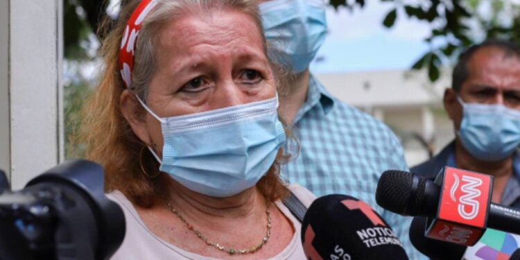 Madre de Victoria Salazar pide a Joe Biden refugio para sus nietas