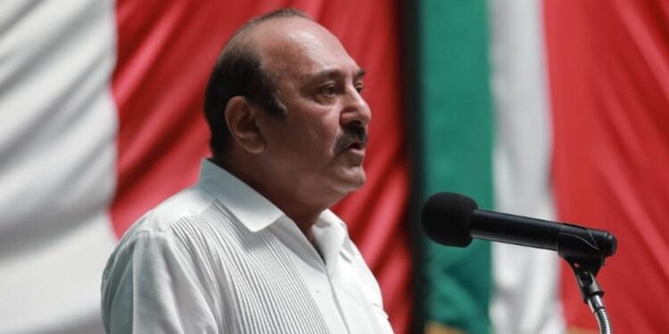 El diputado Roberto Erales Jímenez también buscará la diputación federal