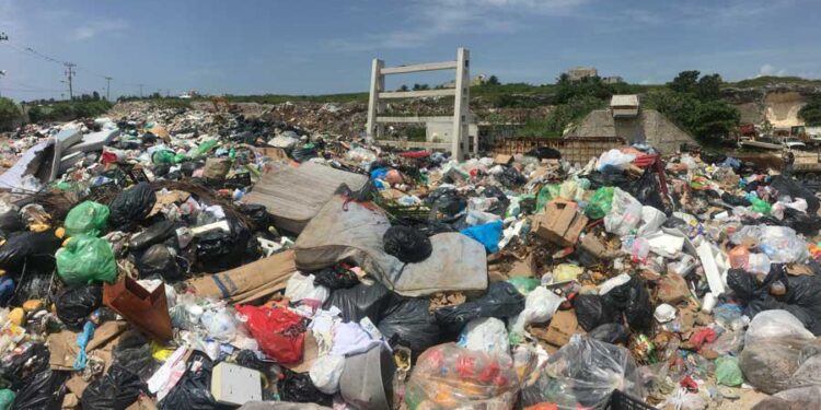Logran sumar esfuerzos para sanear la Unidad de Transferencia de Basura en Isla Mujeres