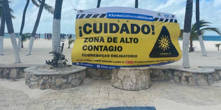 Exhortan a respetar las medidas de sana distancia en las playas de Isla Mujeres