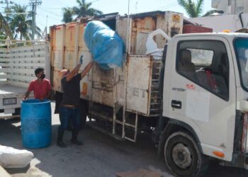 Atiende ayuntamiento de Isla Mujeres denuncias por recoja de Basura