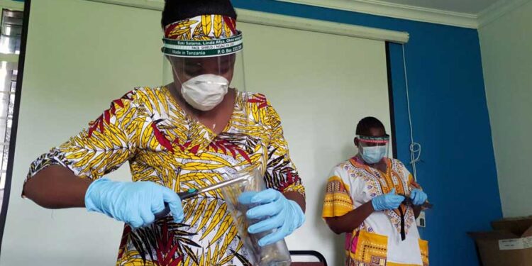 Tanzania juega con fuego al rechazar la vacuna de la covid-19